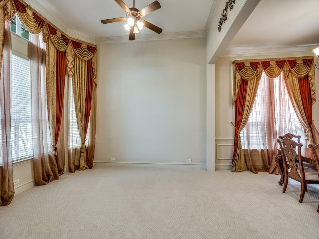 2328 Harrisburg Lane