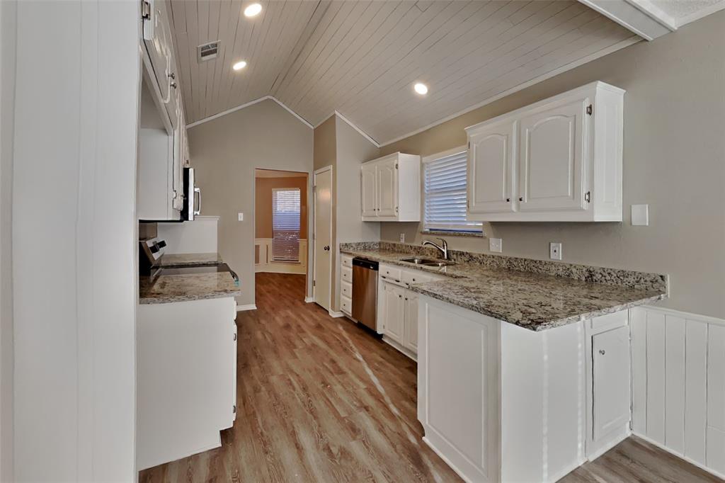 Rustic Oaks Ph Three - Residential Lease