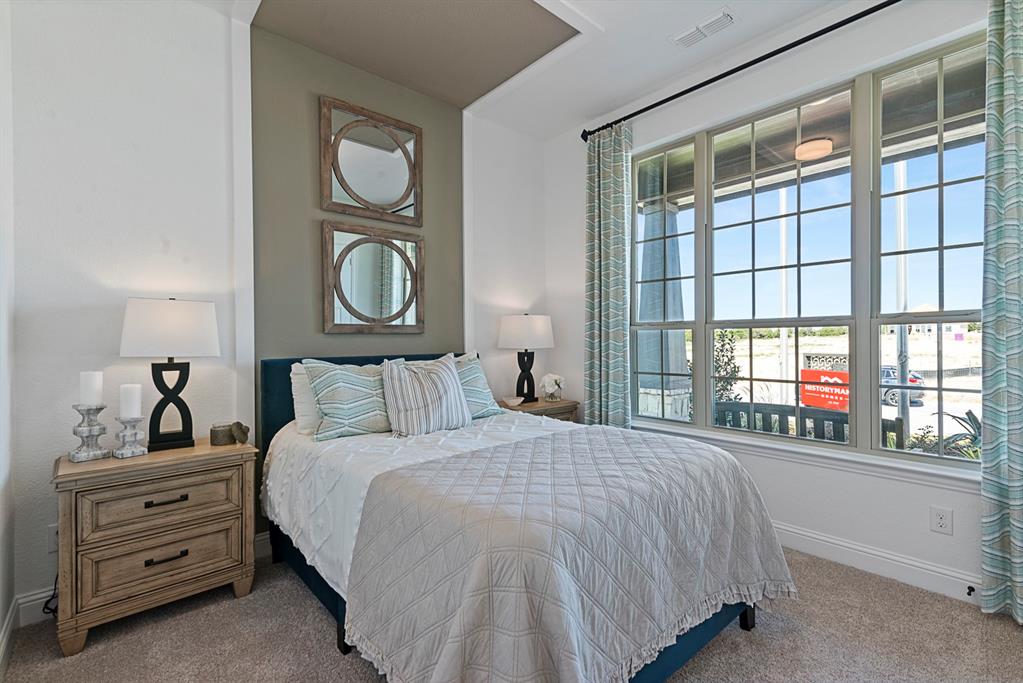 Sheppard's Place - Residential