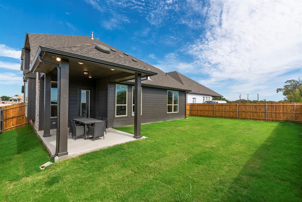 Sheppard's Place - Residential