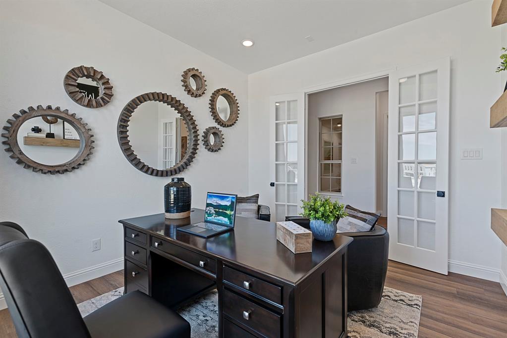 Sheppard's Place - Residential