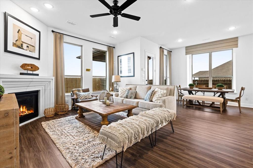 Sheppard's Place - Residential