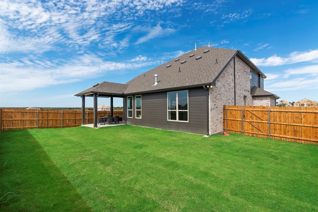 Sheppard's Place - Residential