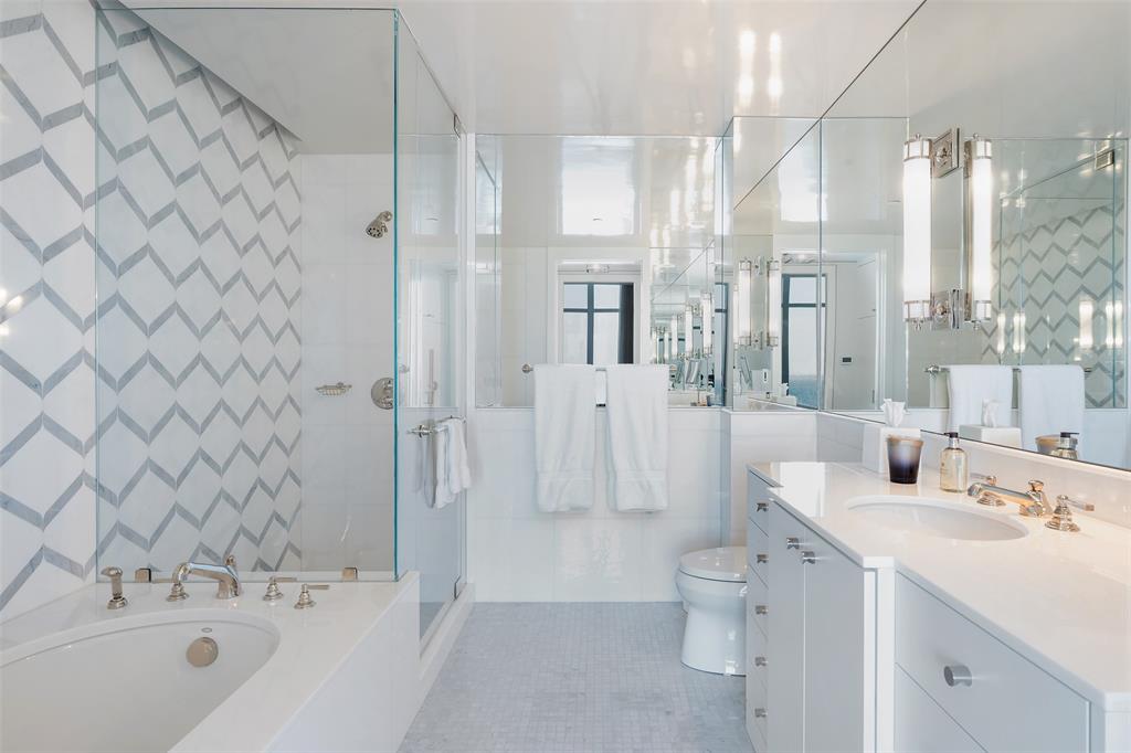 Museum Tower Condo - Residential