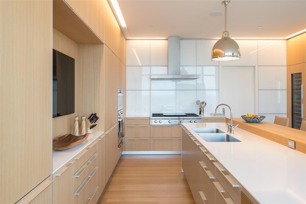 Museum Tower Condo - Residential