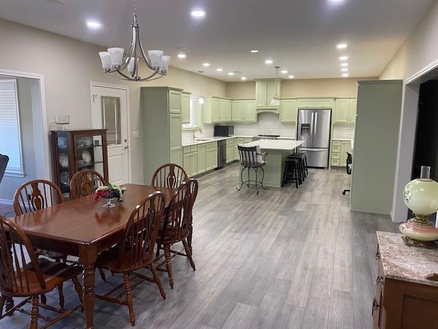 308 N DOUGLAS Street