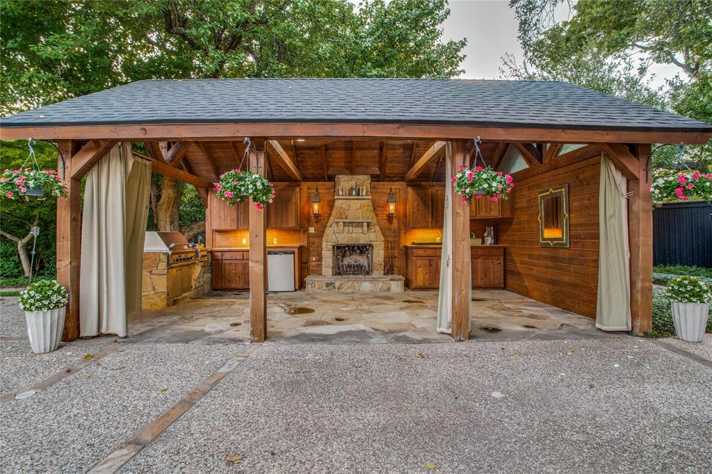 Russwood Acres 01 Instl - Residential