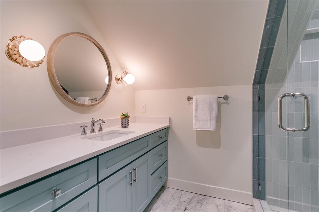 Schreiber Manor 01 Inst - Residential