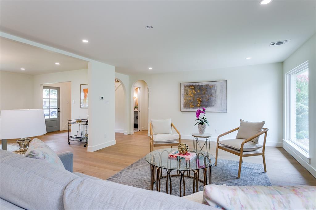 Schreiber Manor 01 Inst - Residential