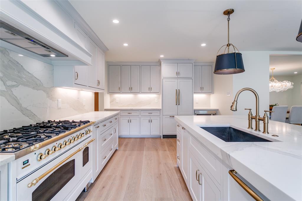 Schreiber Manor 01 Inst - Residential