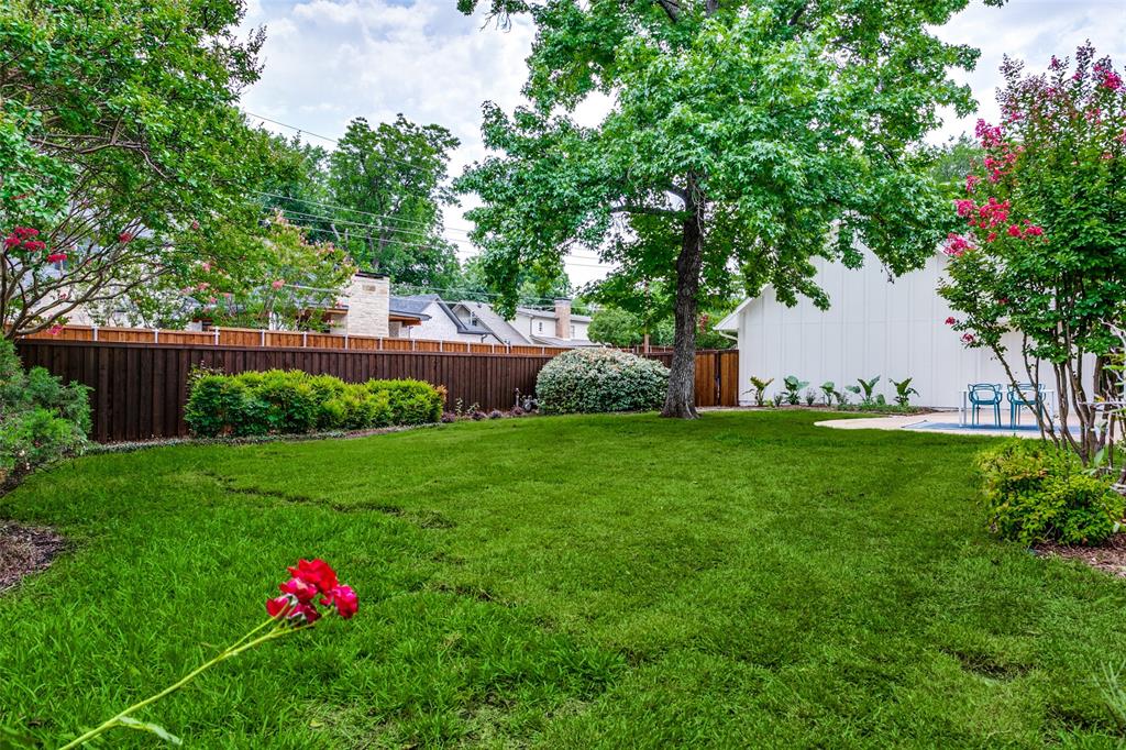 Schreiber Manor 01 Inst - Residential