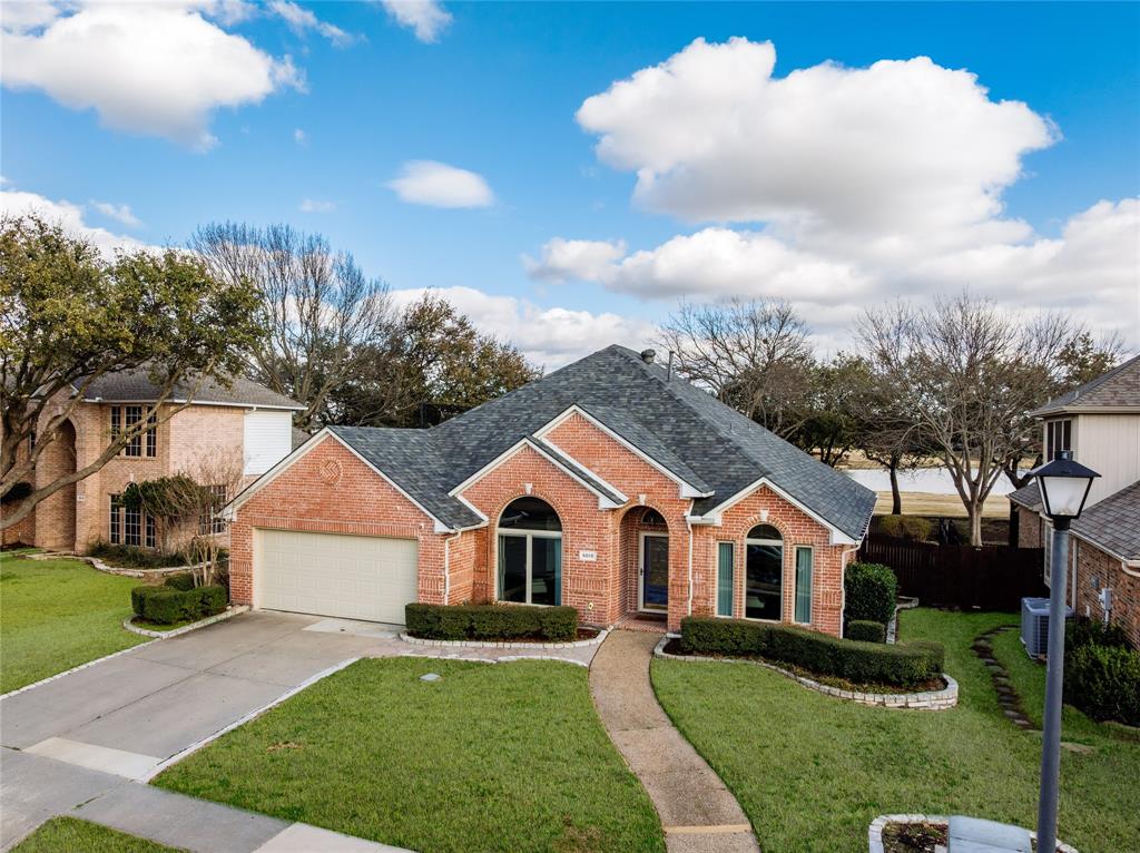 5010 Plantation Lane