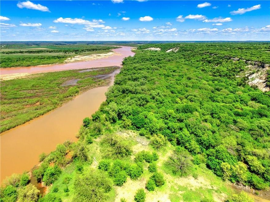 382+ Acres in NW Cooke County that backs up to the Red River on NW part of the acreage. Recreational - huge elevations, very rolling, hilly and treed. Hunters paradise, great views, very private.