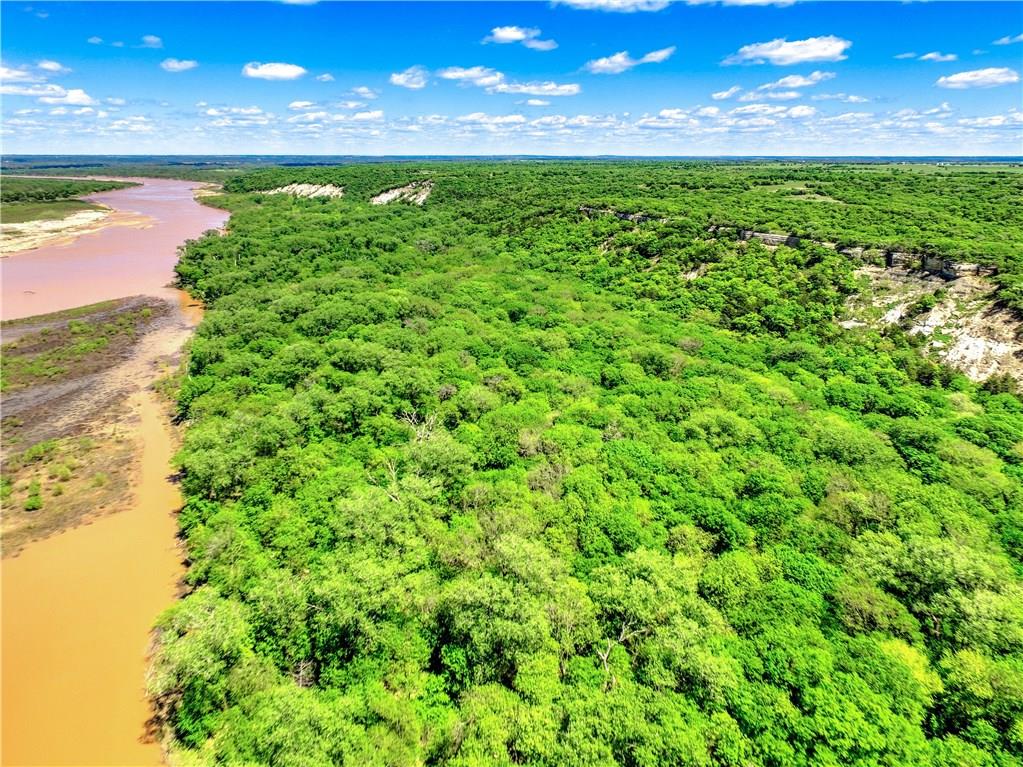 L Bateman, P Owens, J Swining, J May - Farm