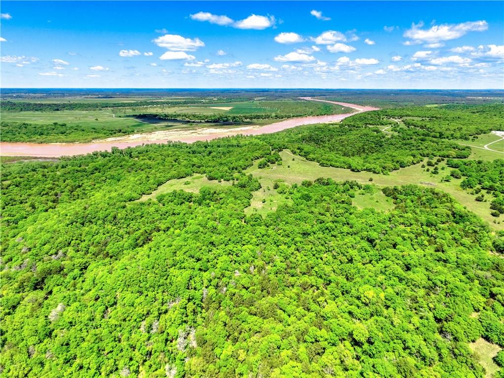 L Bateman, P Owens, J Swining, J May - Farm