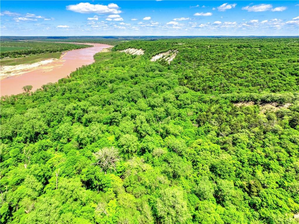 L Bateman, P Owens, J Swining, J May - Farm