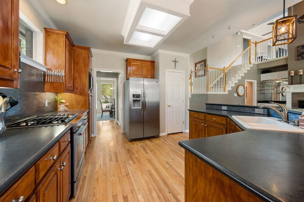 102 Springbrook Court