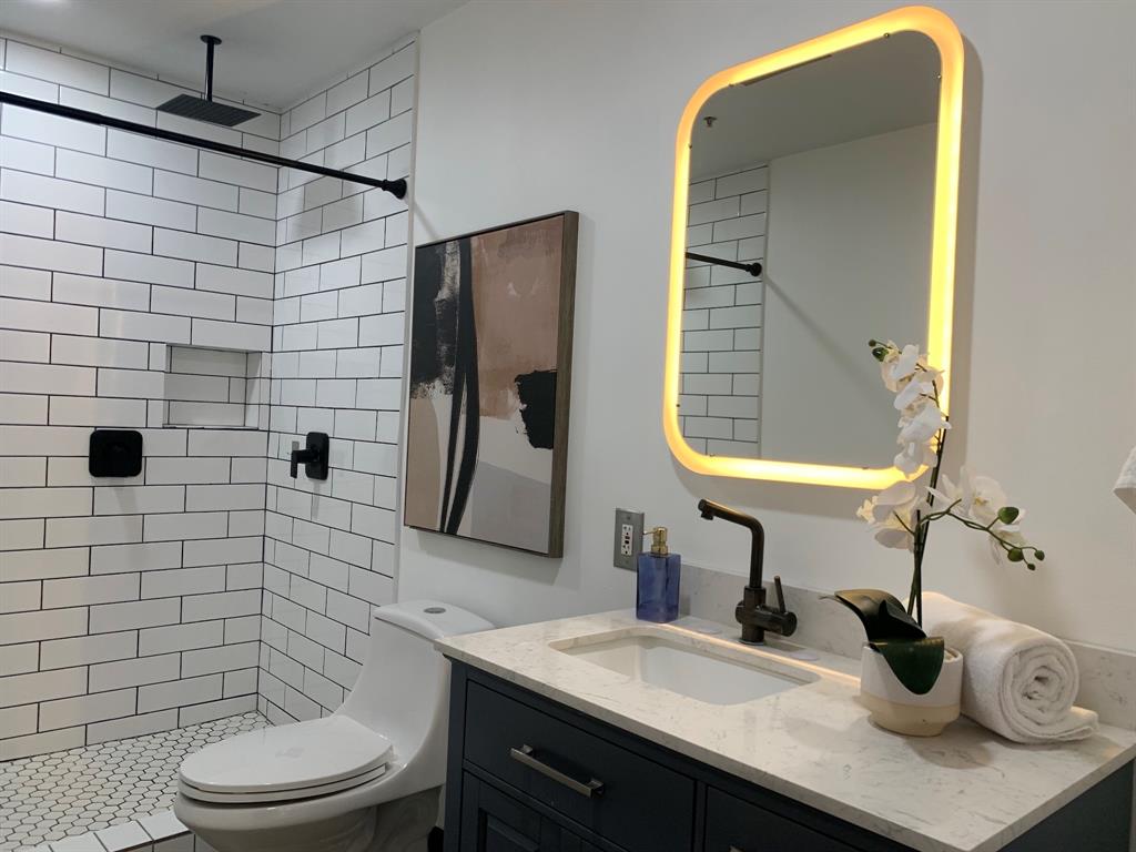 Soco Urban Loft Condo - Residential