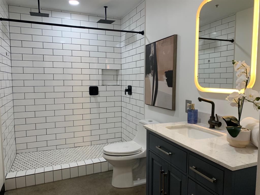 Soco Urban Loft Condo - Residential