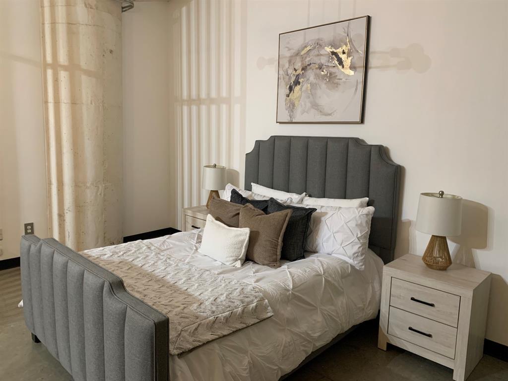 Soco Urban Loft Condo - Residential