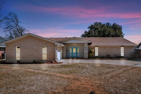 4412 Starlight Drive Haltom City TX 76117
