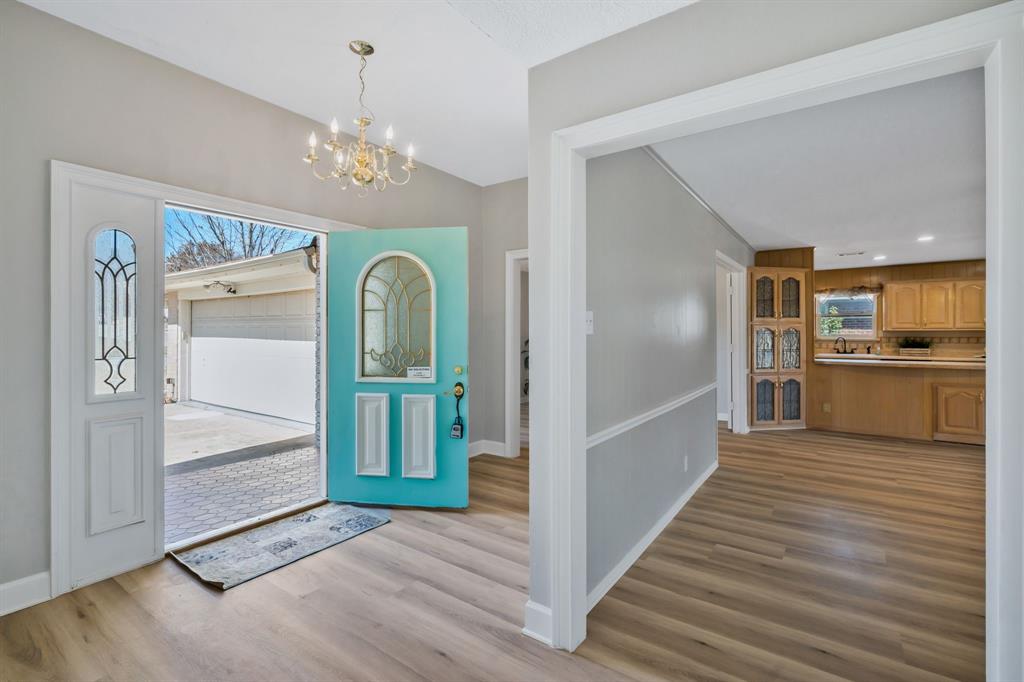 4412 Starlight Drive