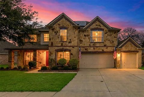 1324 Elise Cedar Hill TX 75104