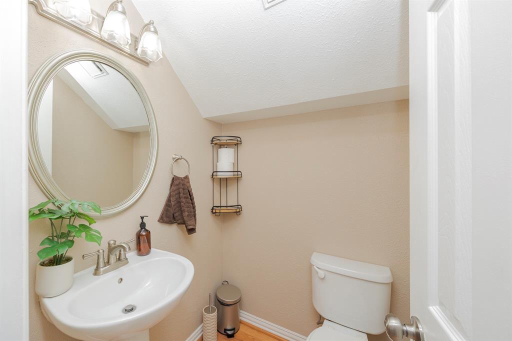 Hunter Place Estates - Residential Lease