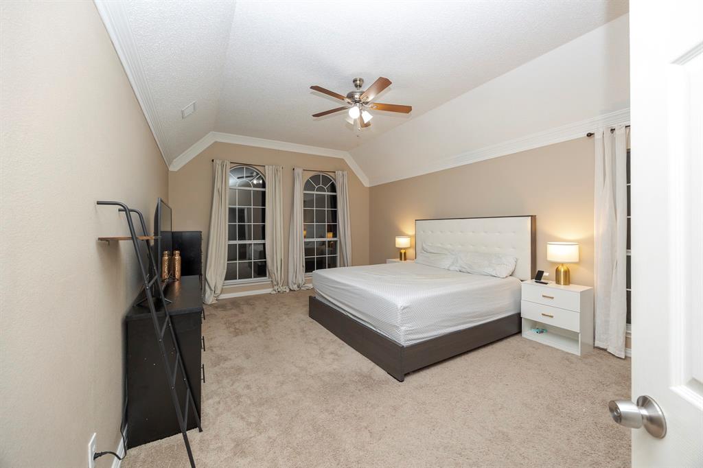 Hunter Place Estates - Residential Lease