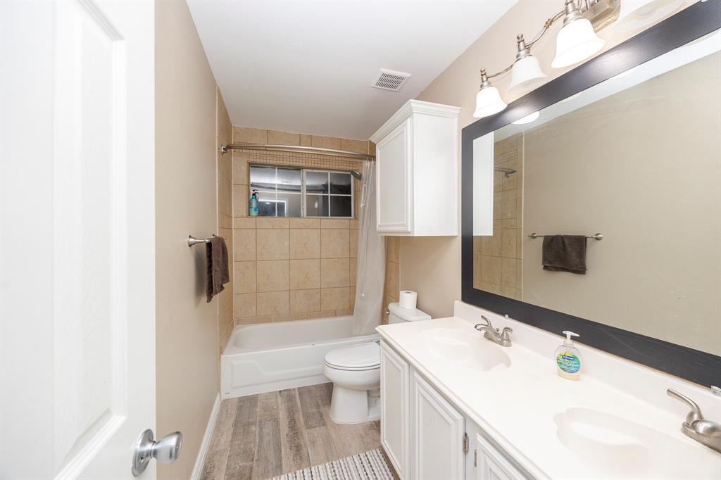 Hunter Place Estates - Residential Lease