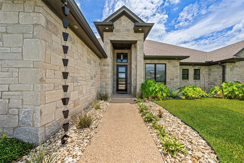 104 Chalet Lane