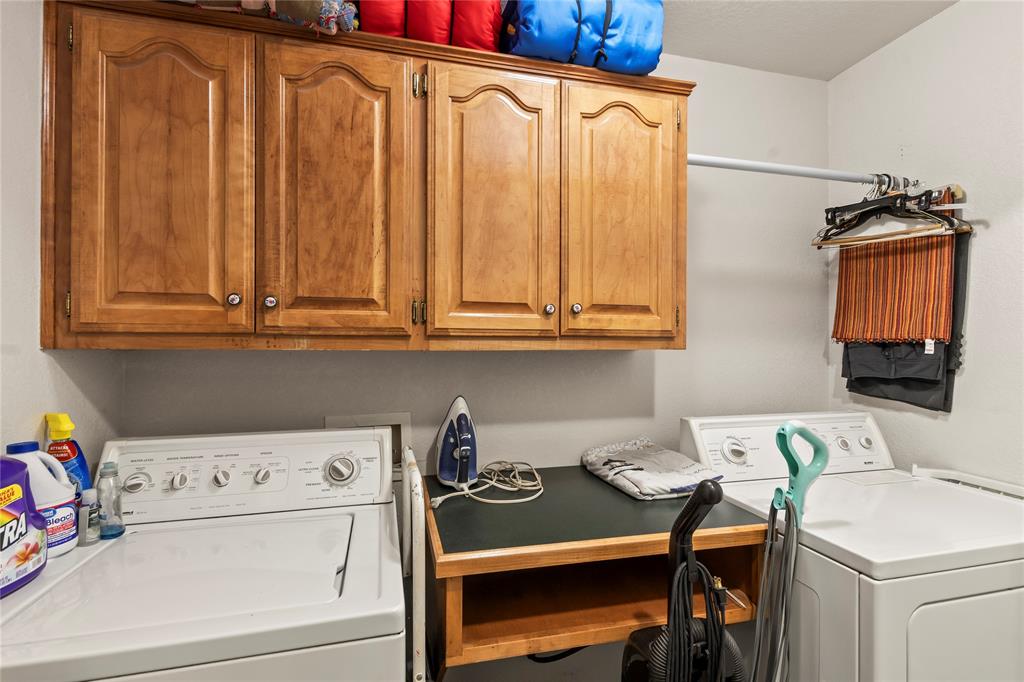 Mantle Manors - Residential