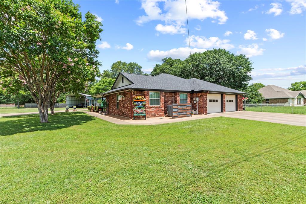 Mantle Manors - Residential