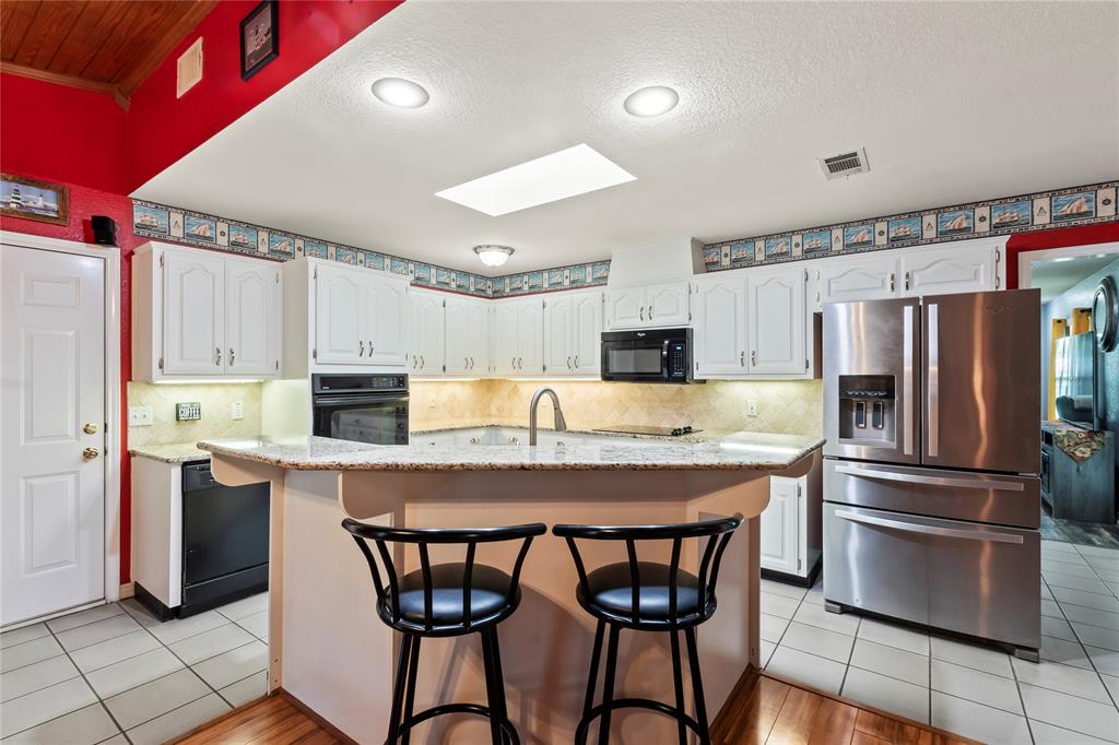 Mantle Manors - Residential