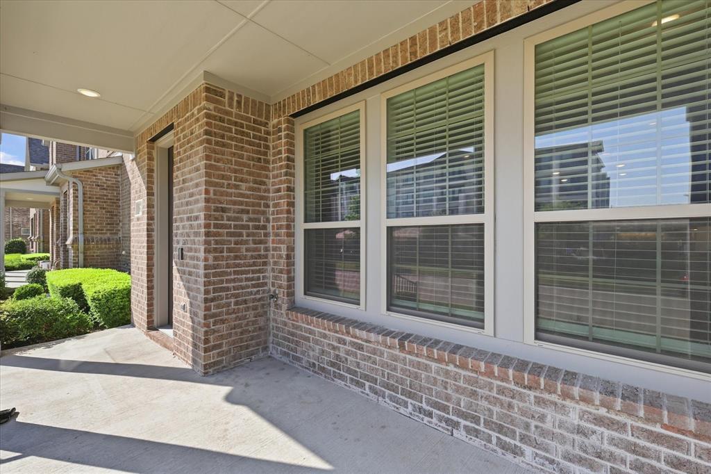 6141 Roper Road