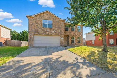 717 Redwing Drive Saginaw TX 76131