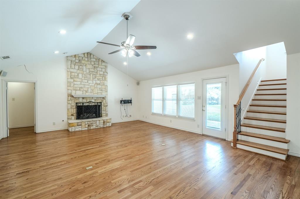 7616 Woodstone Lane