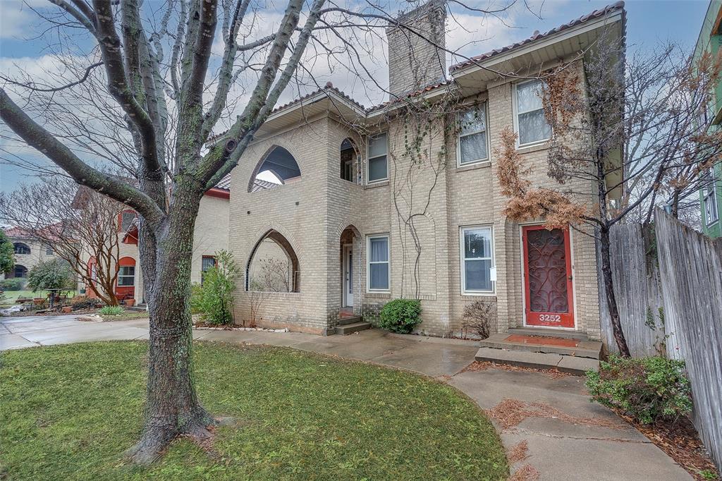 3252 S University Drive