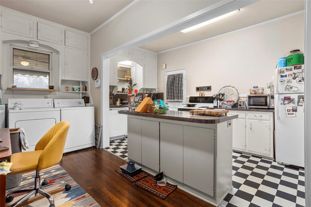 Bluebonnet Hills - Residential Income