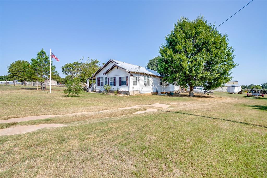 1035 Summit Drive