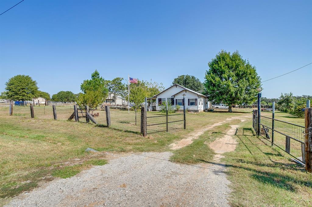1035 Summit Drive