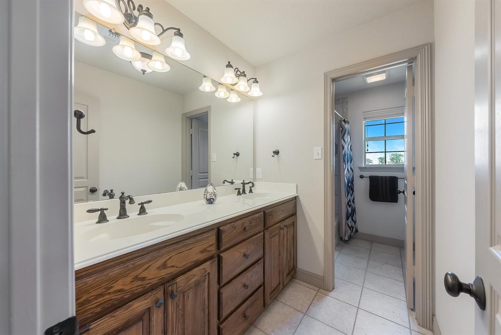 Aj Hitchcock - Residential