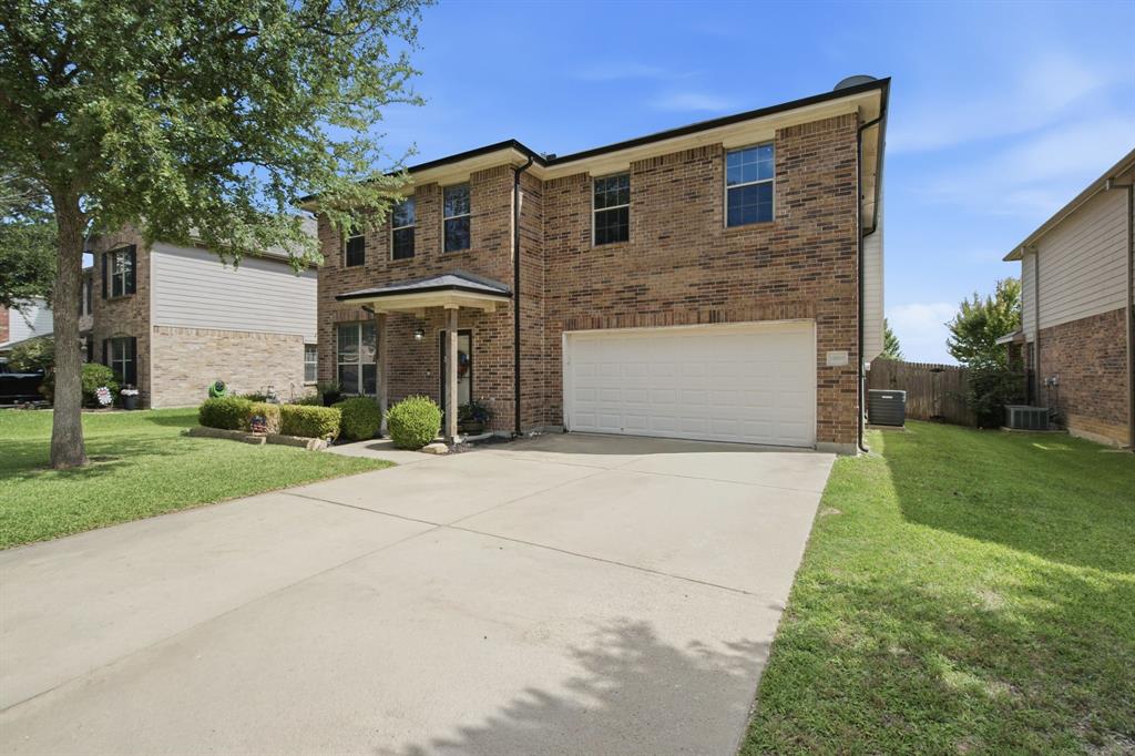 10805 Ambling Trail