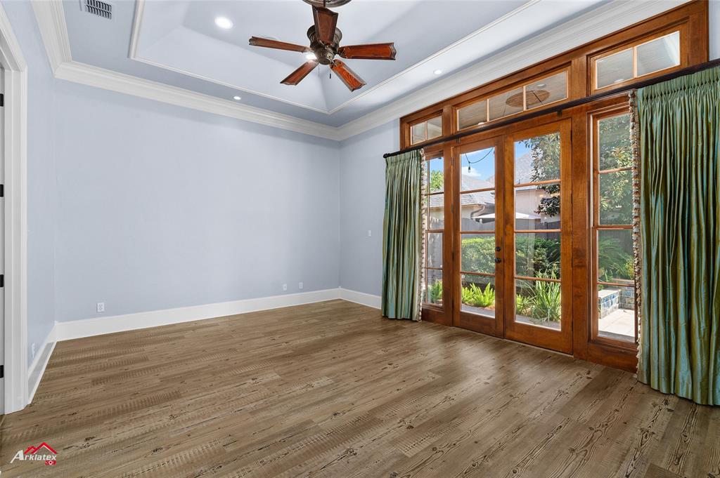 Oak Alley - Residential