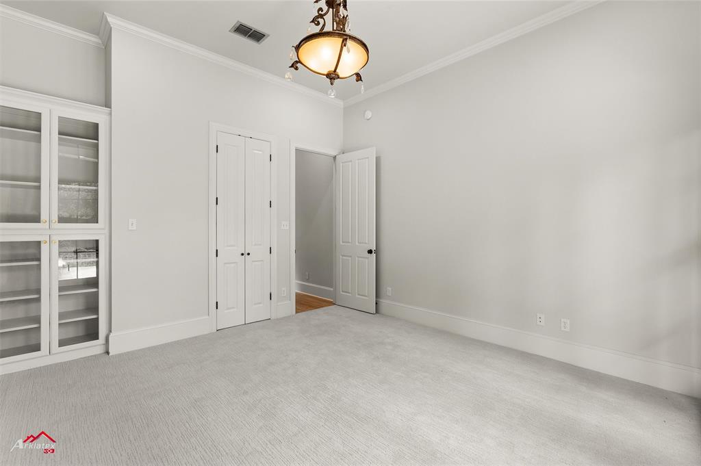 Oak Alley - Residential