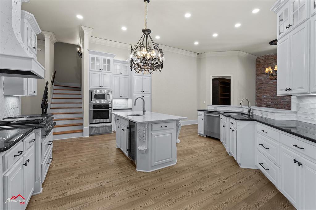 Oak Alley - Residential