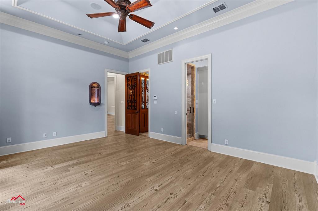 Oak Alley - Residential