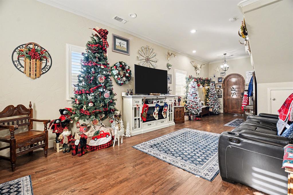 BLUNDELL JOHN A-G0105 - Residential