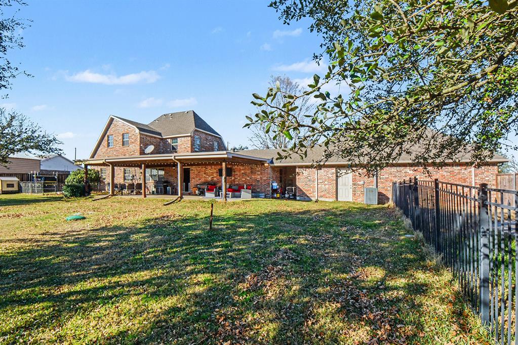 BLUNDELL JOHN A-G0105 - Residential