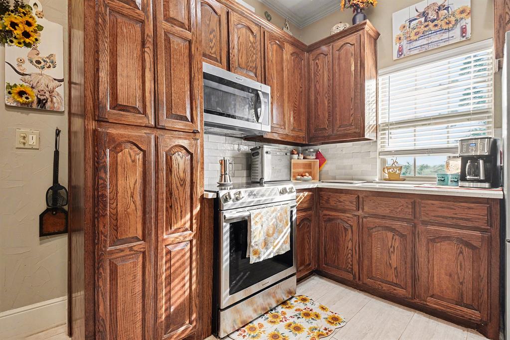 BLUNDELL JOHN A-G0105 - Residential